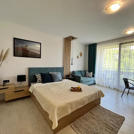 луксозно студио в затворен комплекс Gl на плаж каваци * Sozopol