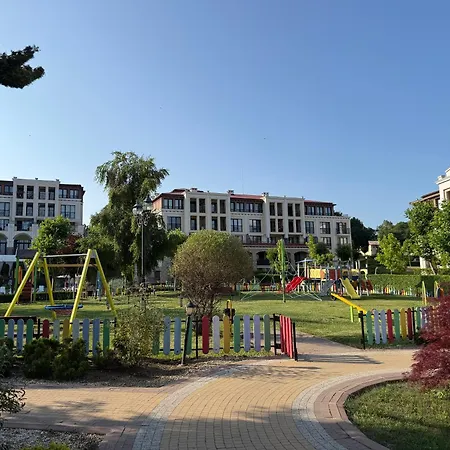 луксозно студио в затворен комплекс Gl на плаж каваци شقة